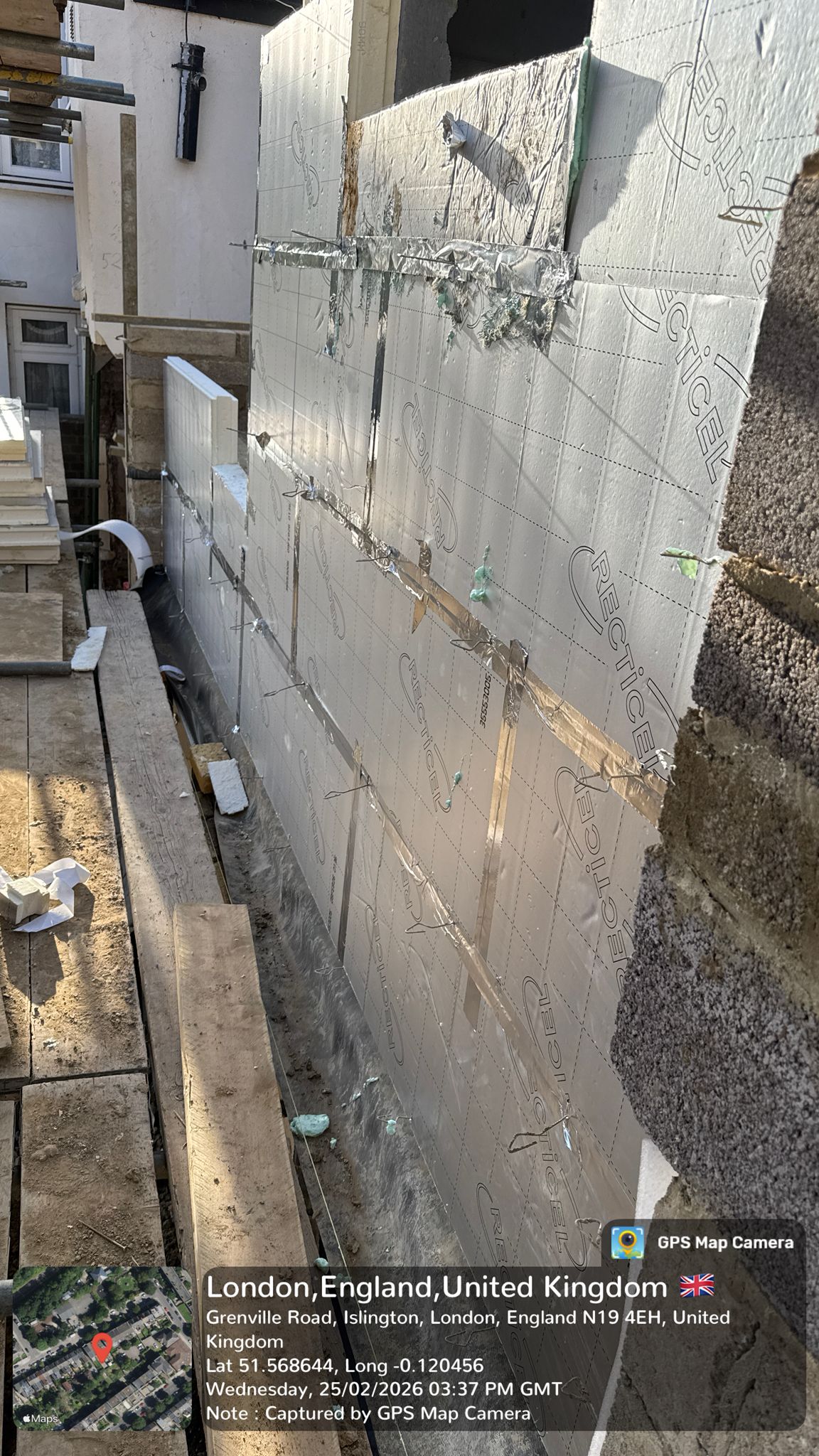 Block work close-up with insulation in N19 Islington